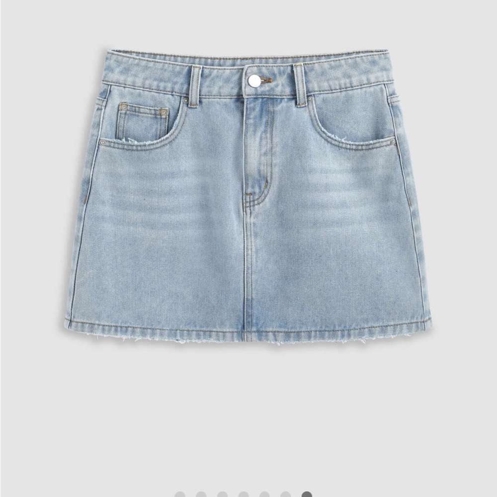 Cider Light Wash Blue Denim Skirt - NWT - Size XL!
